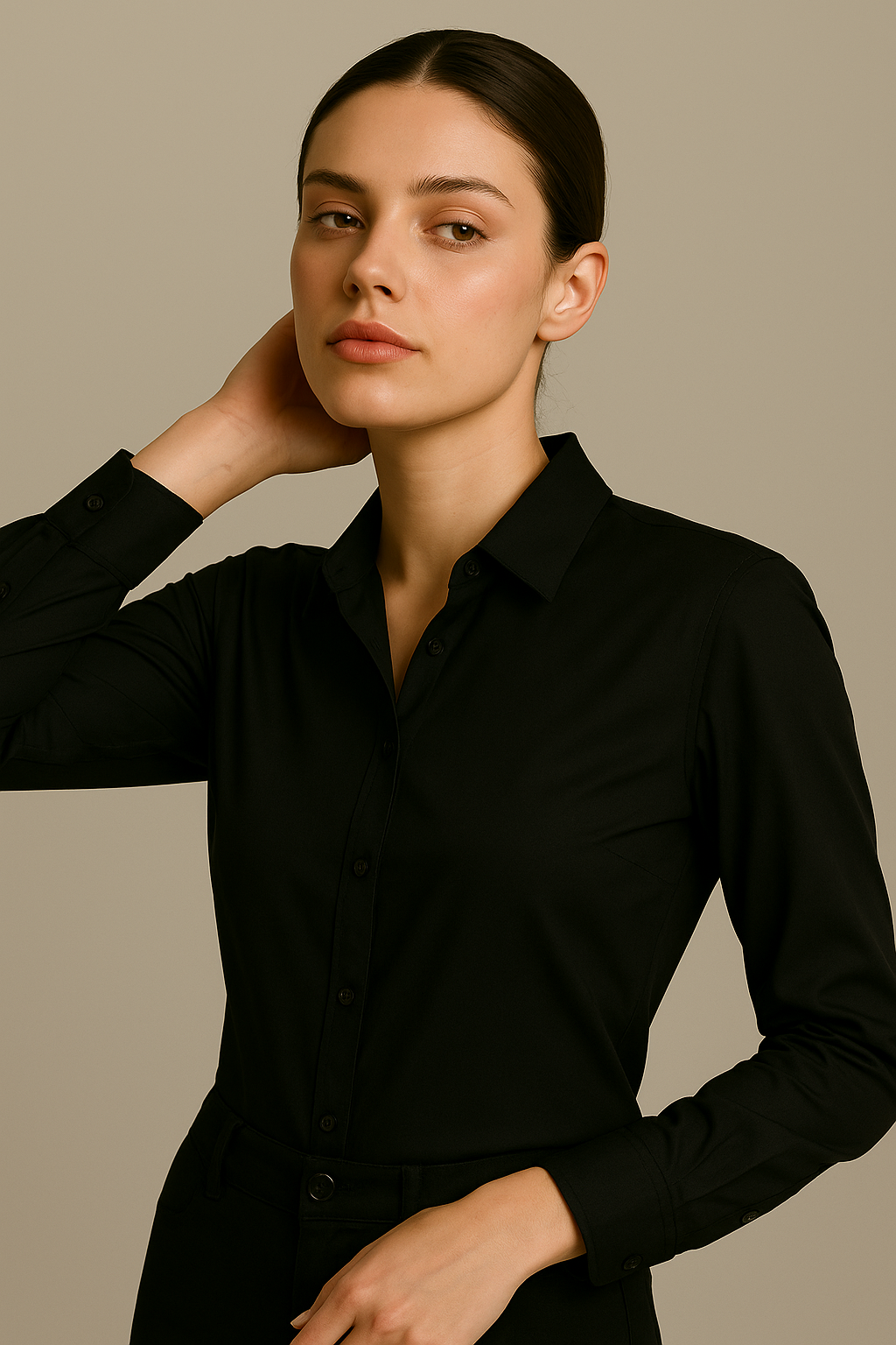Black Stitchless Shirt - For Women - Seamless perfection