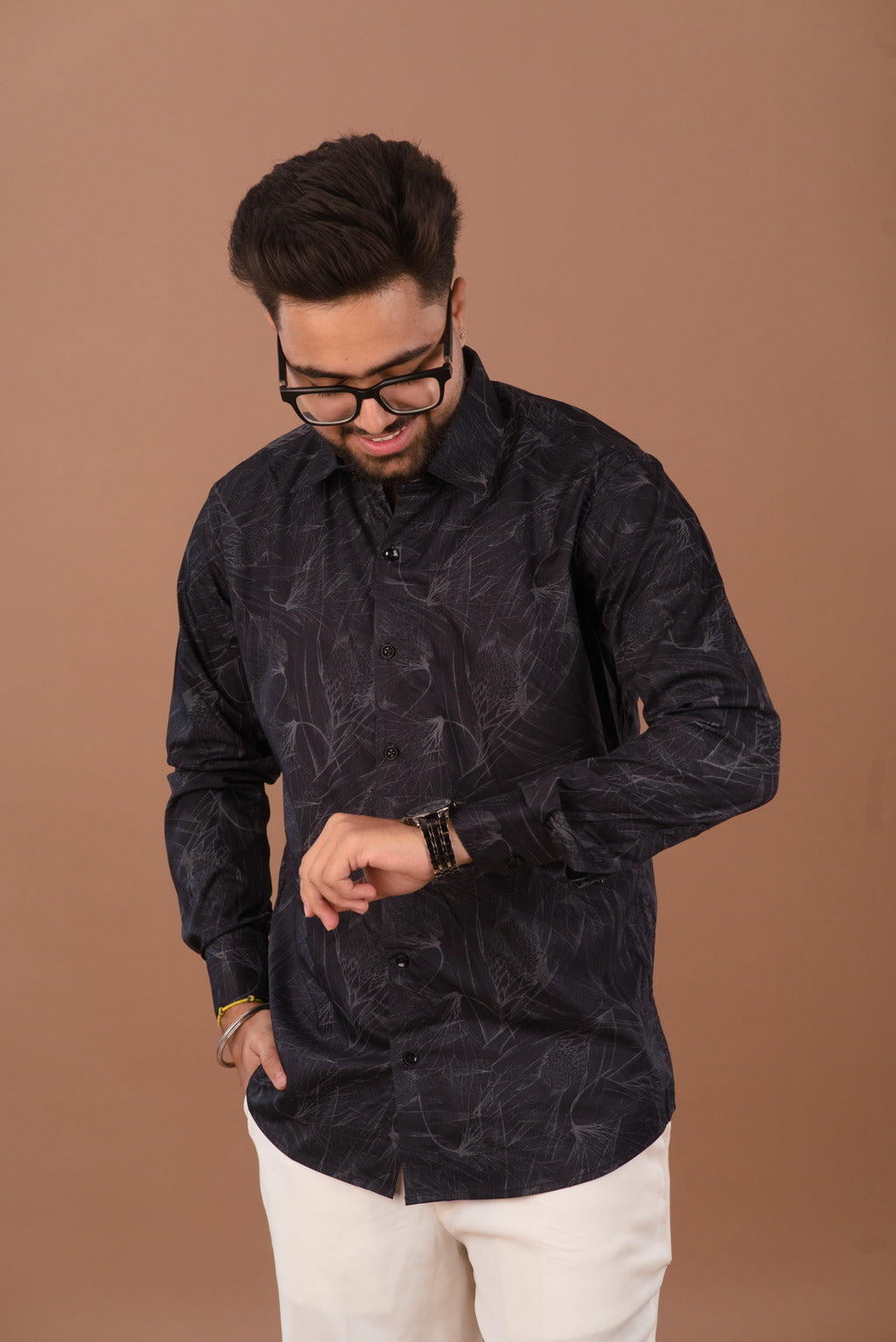 Shadow Black Men’s Smart Tech Printed Shirt – Dare & Rise