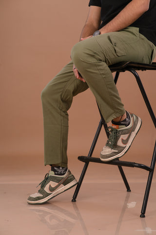 Olive Green Men’s Premium Micro-Corduroy Lifestyle Cargos – Dare & Rise