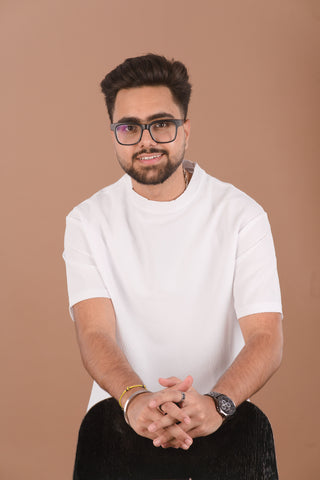 Cloud Dancer White Men’s Jacquard Self-Textured T-Shirt – Dare & Rise