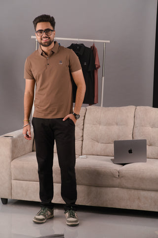 Roasted Mocha Men’s Seamless Performance Polo – Dare & Rise