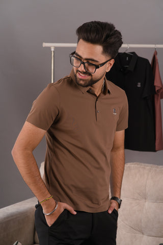 Roasted Mocha Men’s Seamless Performance Polo – Dare & Rise