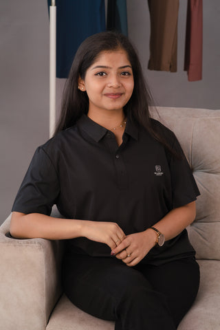 Jet Black Women’s Seamless Tech Polo – Dare & Rise