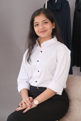 Arctic White Women’s Seamless Ultra-Soft Tech Shirt – Dare & Rise