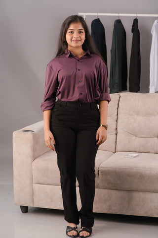 Mulberry Plum Women’s Seamless Ultra-Soft Tech Shirt – Dare & Rise