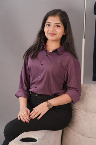 Mulberry Plum Women’s Seamless Ultra-Soft Tech Shirt – Dare & Rise